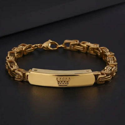 Fashionable Gold-Plated Crown Bracelet for Men & Women